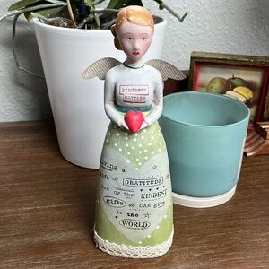 Kindness Matters Angel ❤️